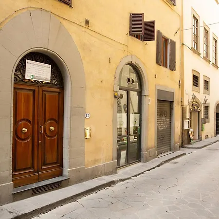 Apo2 Deluxe 2bdr Family By Ponte Vecchio Apartment Florence